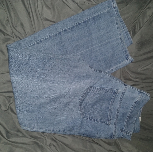 Gloria Vanderbilt Straight Leg Jeans Sz. 10 EUC - Picture 3 of 5